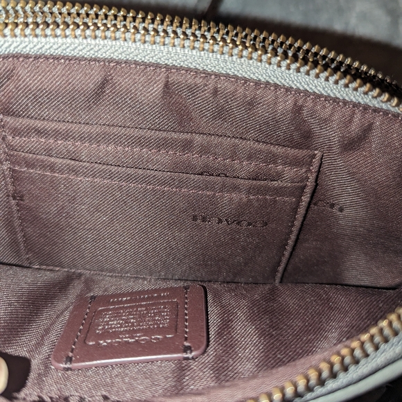 COACH Prairie Rivet Double Zip Suede Crossbody Clutch HEATHER GREY VGUC - Picture 15 of 15